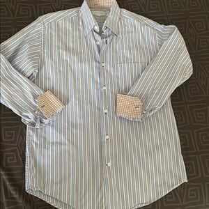 Alex Cannon Men’s Button Down Striped Dress Shirt with Contrast Cuffs. Size S